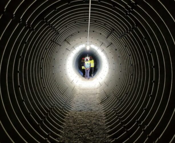 tunnel percorso cemento breggia